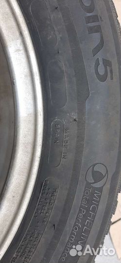 Michelin Alpin 5 215/60 R16 95H