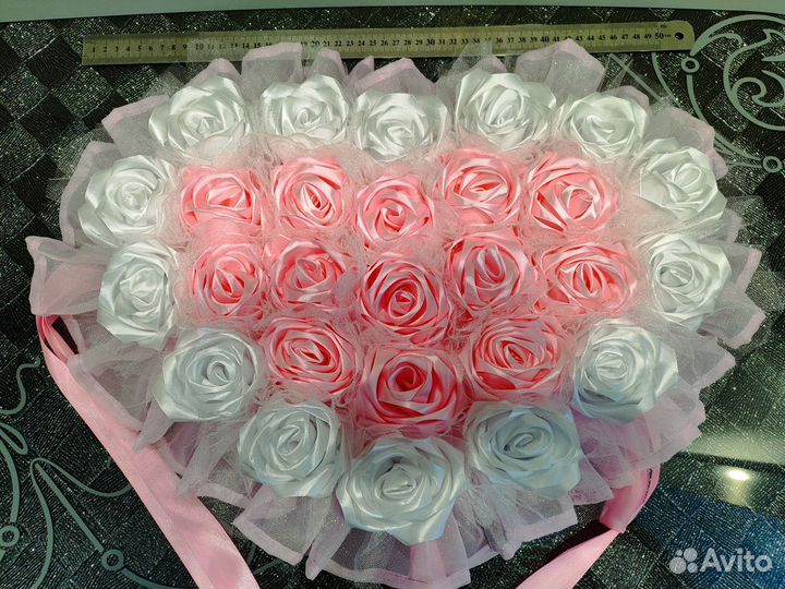 Свадебное украшение на машину