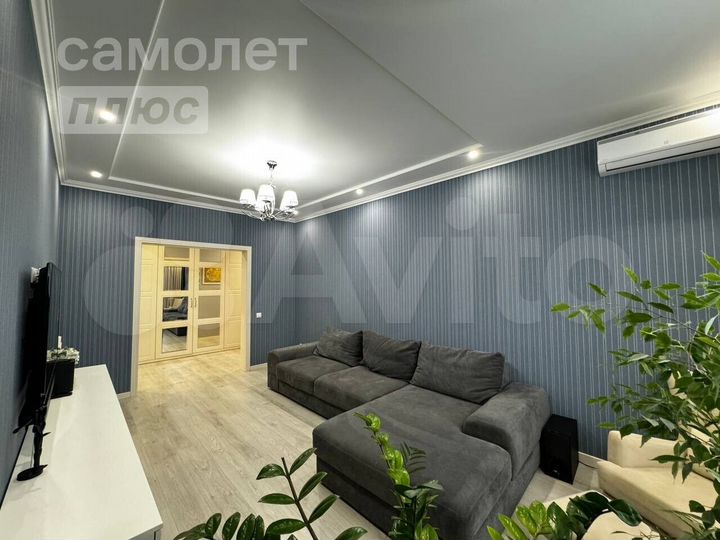 3-к. квартира, 83,6 м², 2/15 эт.