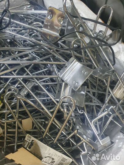 Крючки для полок