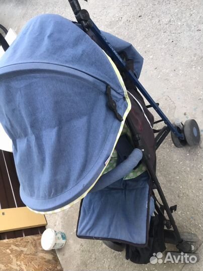 Прогулочная коляска