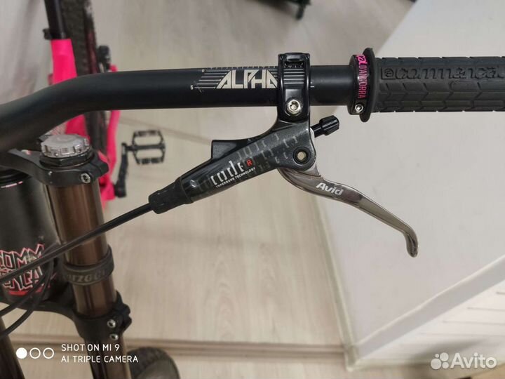 Велосипед commencal supreme