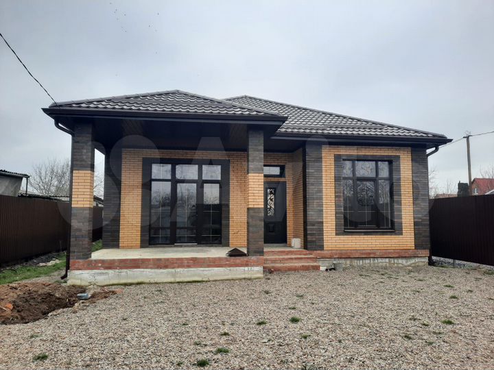 Дом 80 м² на участке 5 сот.