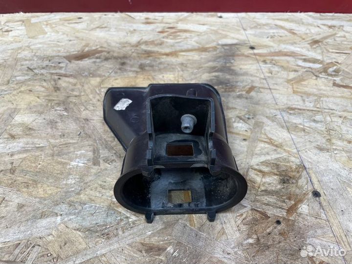 Патрубок воздушного фильтра Renault Logan