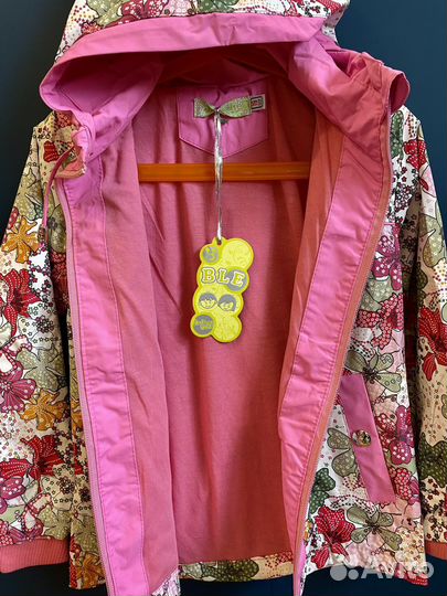 Ветровка для девочки