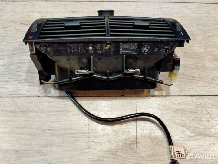 Воздуховод задний Bmw X5 E53 M54B30 01/2004