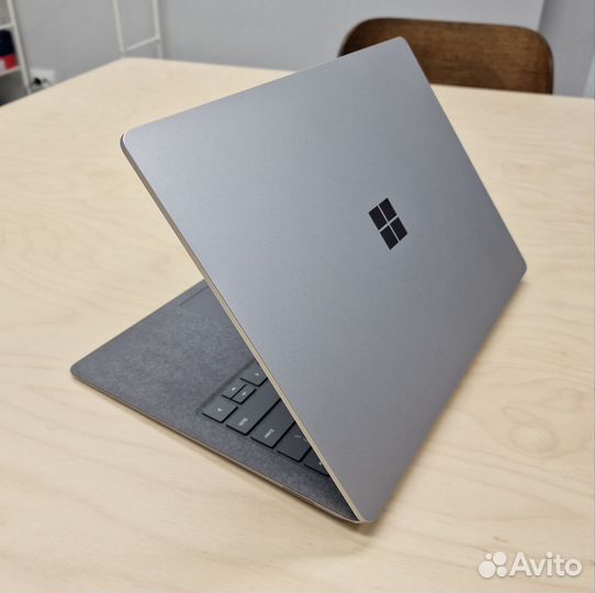 Microsoft Surface Laptop 4 (2022) ультрабук