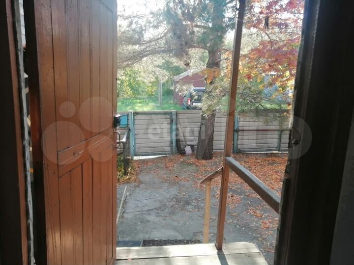 Дом 63,9 м² на участке 11 сот.