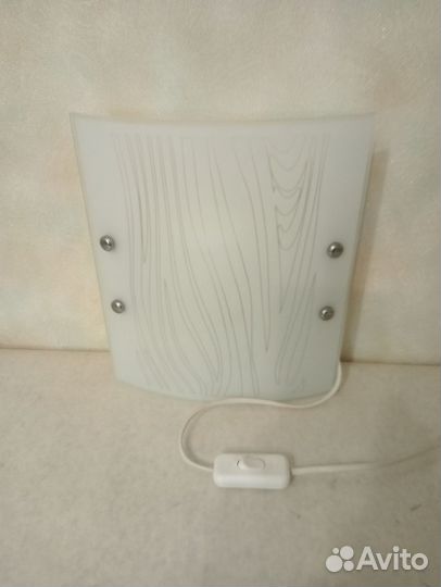 Настенный светильник бра