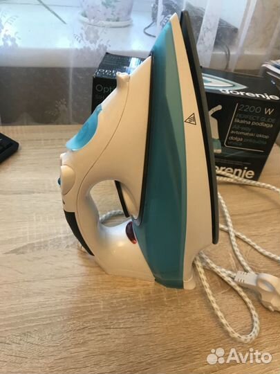 Утюг новый Gorenje SIH 2200 TC