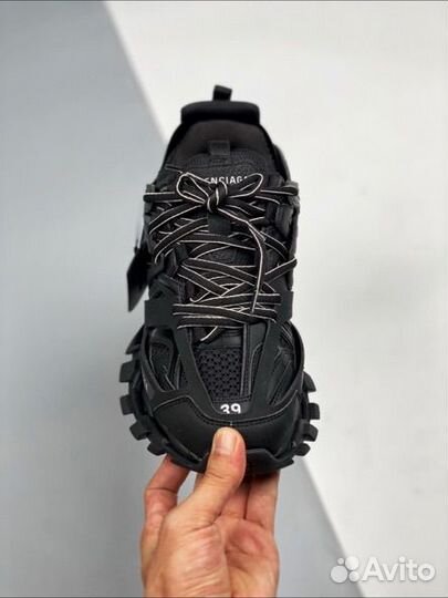 Balenciaga Track 1 Black