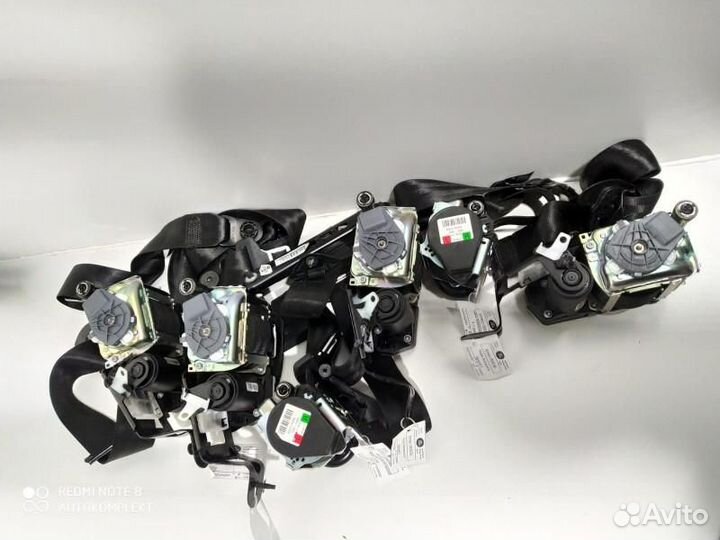 Ремень безопасности задний правый Land Rover