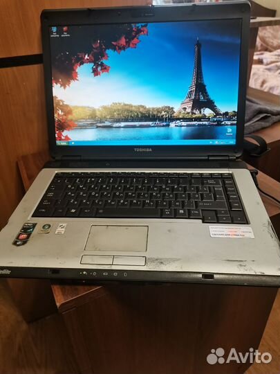 Ноутбук toshiba