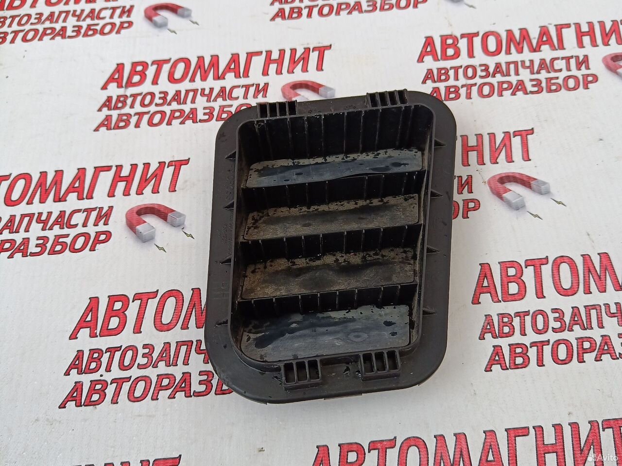 Решетка вентиляций салона правая Киа Селтос 19-22