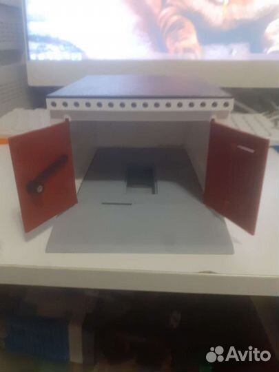 Гараж игрушка