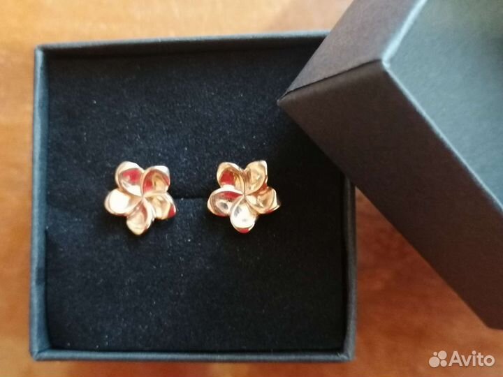Серьги цветочки