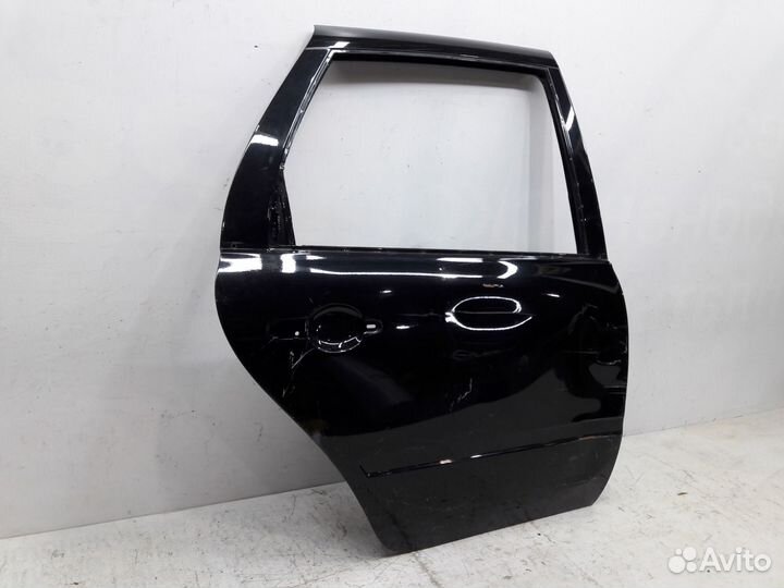 Дверь задняя правая LADA Granta 2011