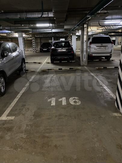 Машиноместо, 16 м²