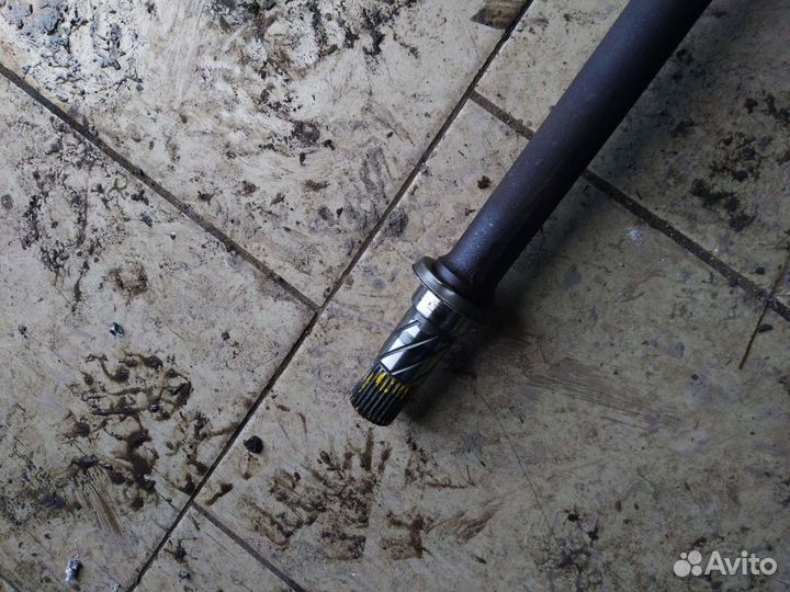 Привод правый передний, полуось для Mazda