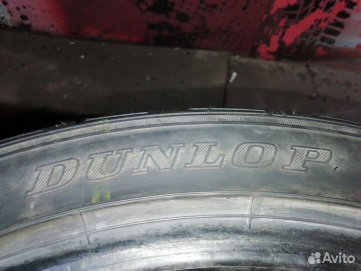 Dunlop Direzza DZ102 235/40 R18