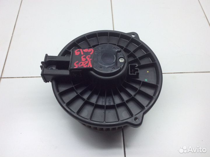 Моторчик отопителя салона печки Mitsubishi Galant