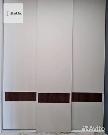 Шкаф распашной с фрезерованными фасадами