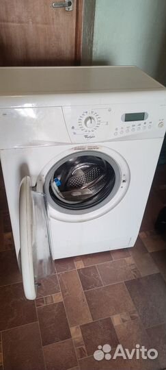 Стиральная машина Whirlpool