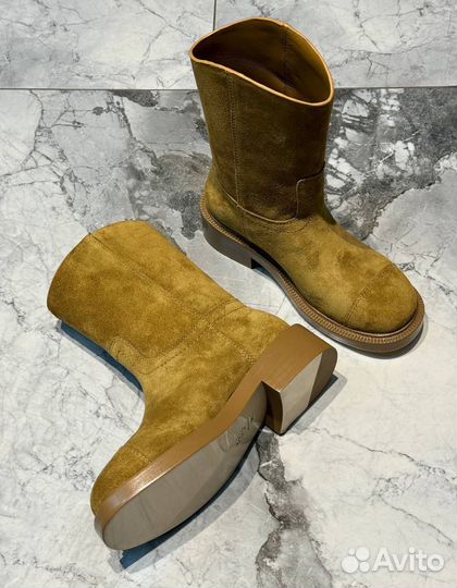 Женские сапоги Chanel
