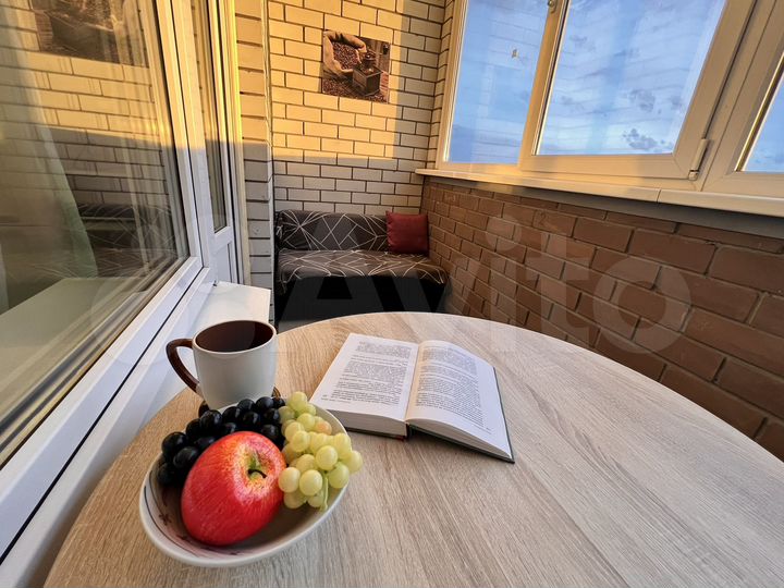 2-к. квартира, 70 м², 12/18 эт.