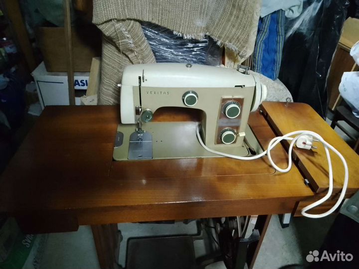 Швейная машинка
