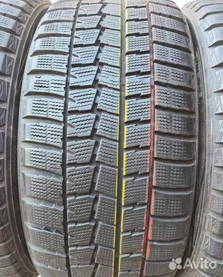 Dunlop Winter Maxx WM01 225/50 R18 92N