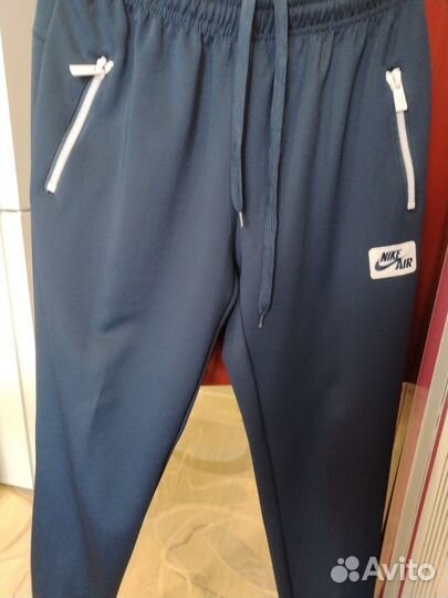 Спортивный костюм женский