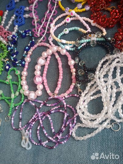 Украшения из бисера