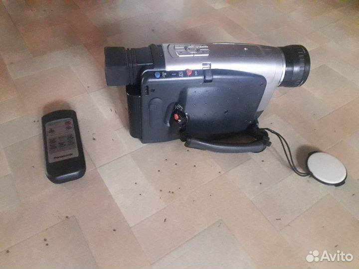 Видеокамера Panasonic NV-RZ2EN