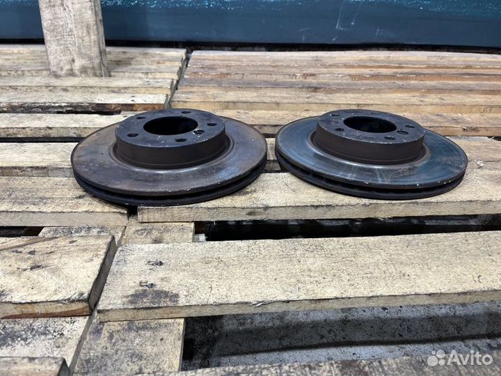 Диск тормозной передний Bmw 3 E36 M50B20 1993