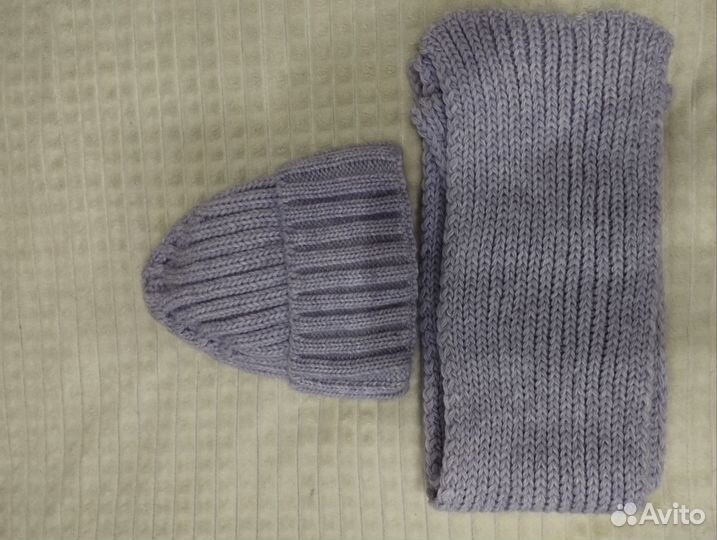 Комплект шапка и шарф новый женский