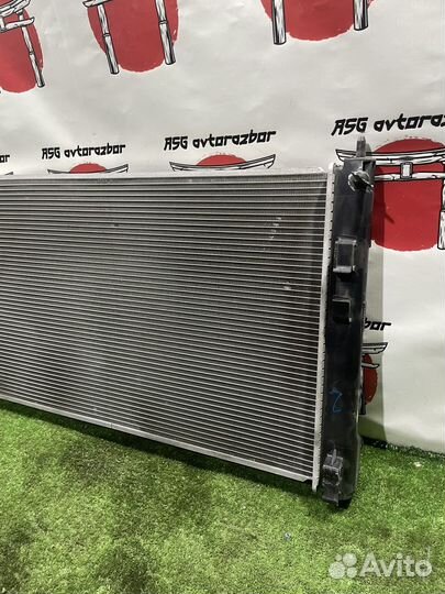 Радиатор охлаждения двигателя Mitsubishi Lancer X