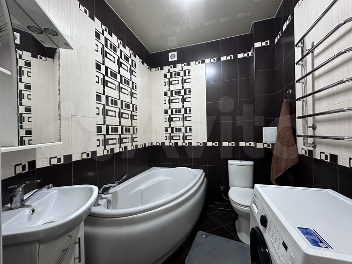 2-к. квартира, 57,3 м², 3/4 эт.