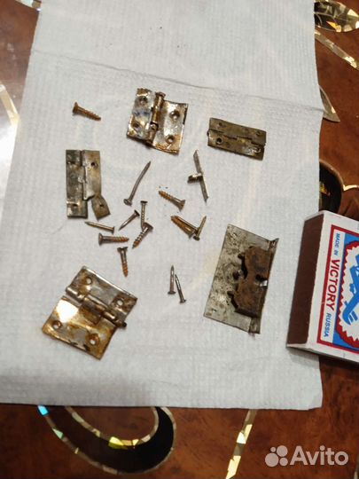 Фурнитура от старинной шкатулки