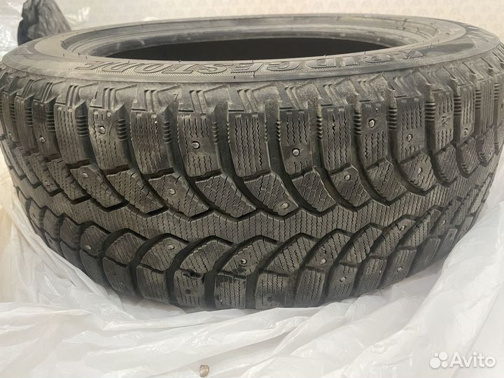 Bridgestone Blizzak Spike-01 205/55 R16 91