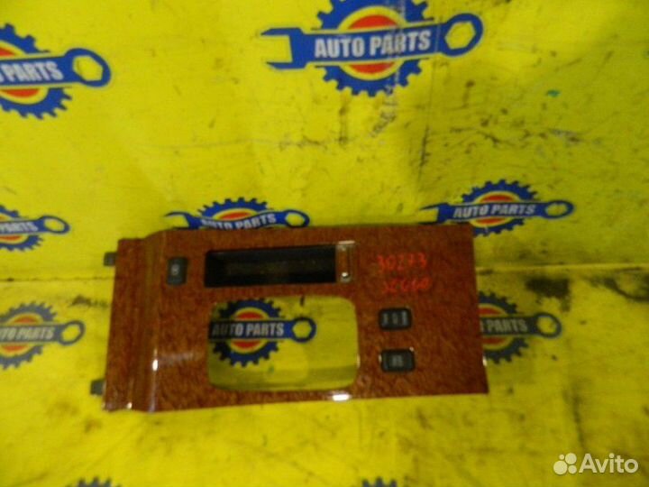 Консоль кпп Toyota Brevis JCG10