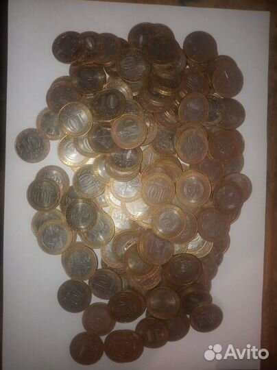 Юбилейные монеты 10 рублей биметалл