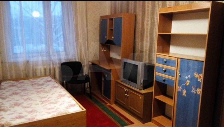 Комната 12,9 м² в 4-к., 3/5 эт.