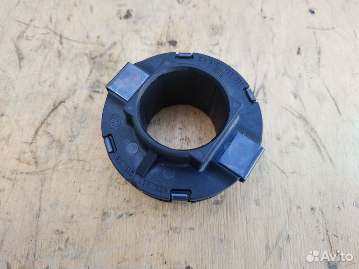 Подшипник выжимной Мерседес 124 дв 102