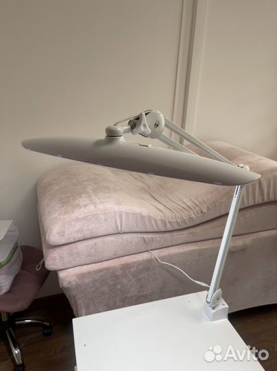 Лампа миллениум бестеневая