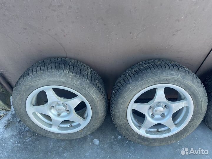 R15 Yokohama AS430 195/65, PCD 5x108 DIA 58.1