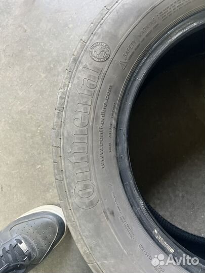 Continental ContiPremiumContact 2 215/60 R16 95H