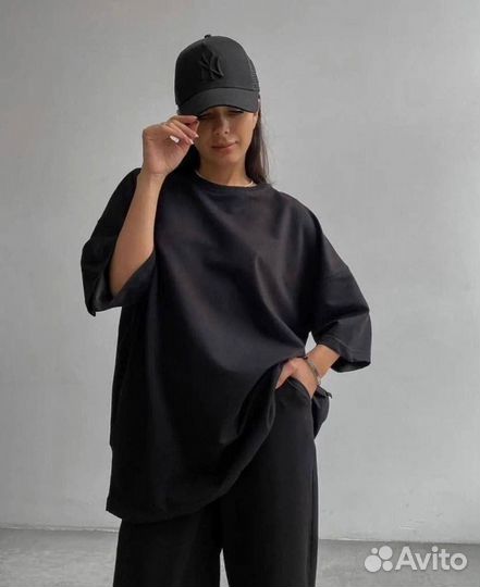 Костюм спортивный женский