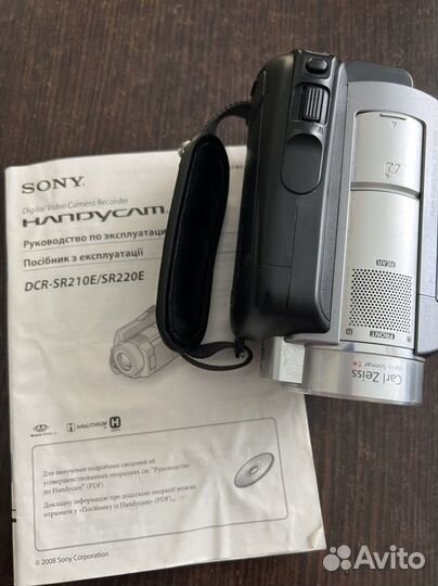 Видеокамера sony handycam