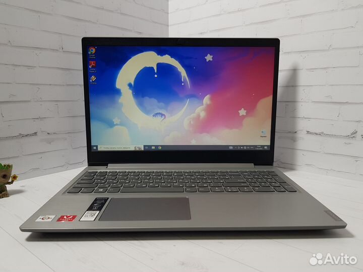 Мощный ноутбук Lenovo 8gb/SSD/Windows 10